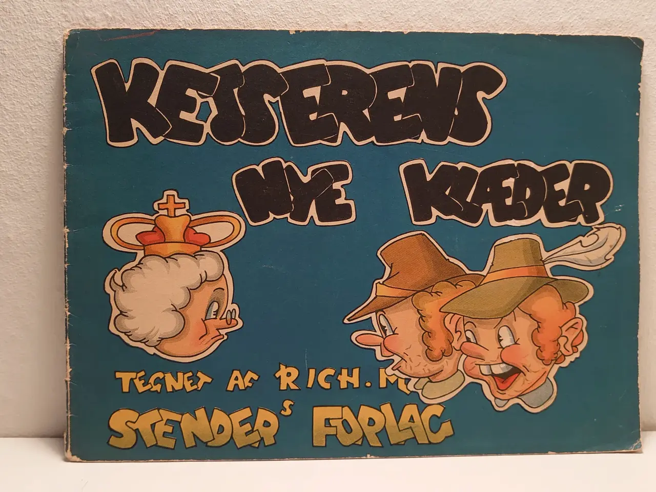 Billede 1 - H.C.Andersen:Kejserens nye Klæder. 1943