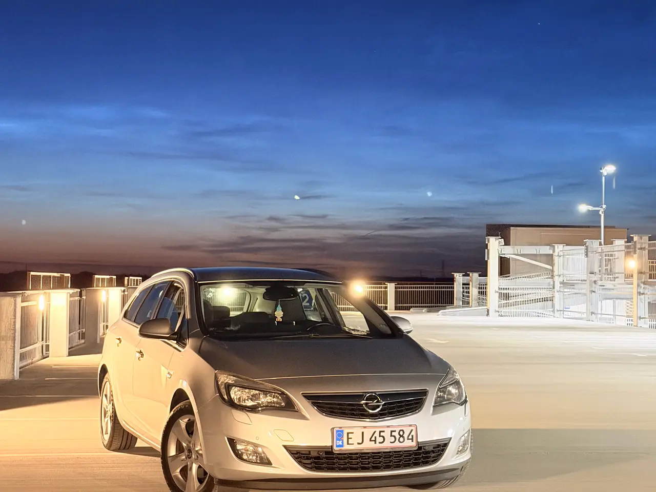 Billede 1 - Pålidelig Opel Astra!
