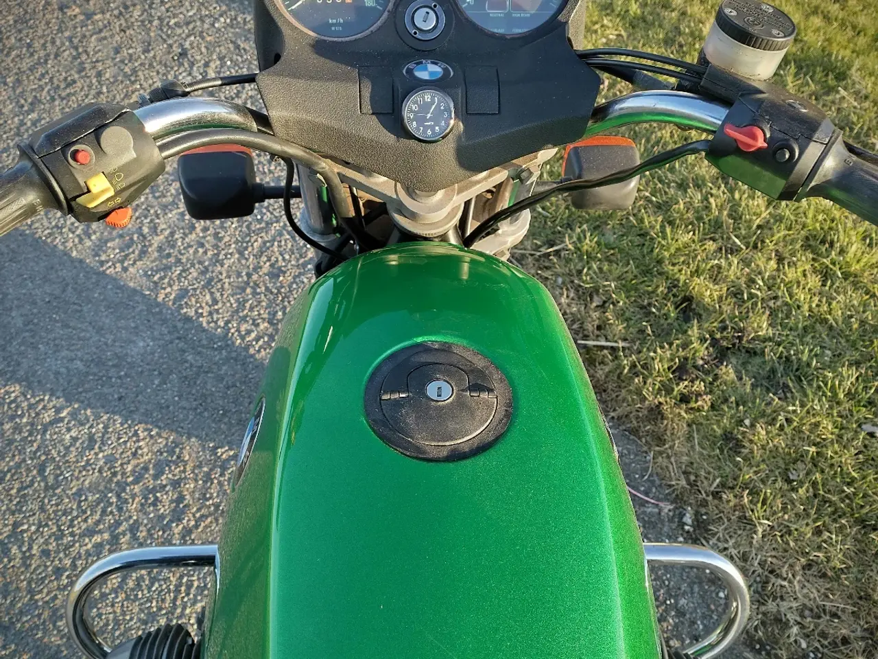 Billede 5 - BMW R45 Nysynet og Nylakeret 