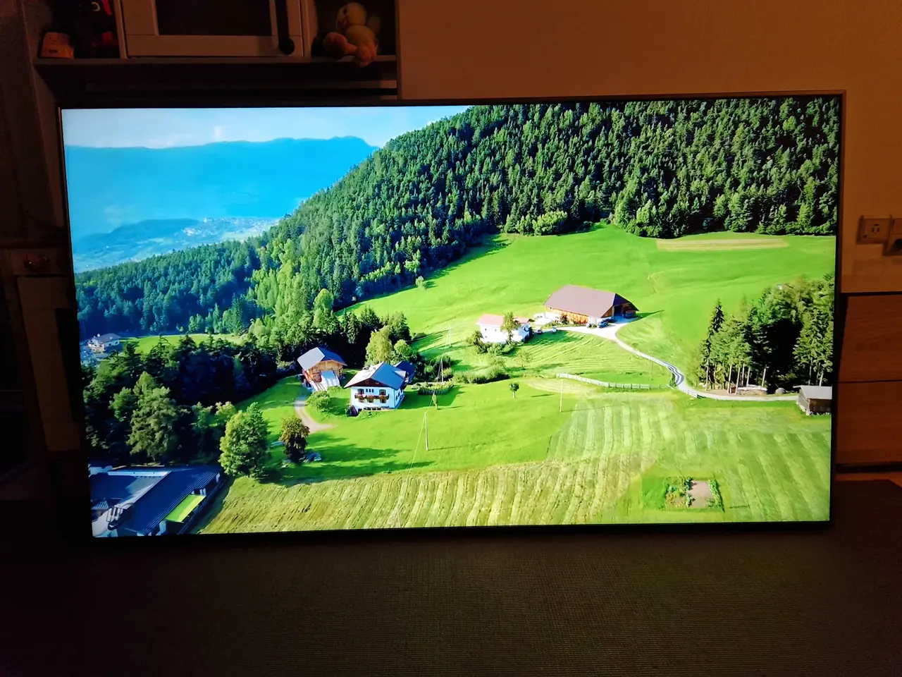Billede 2 - 55" Samsung smartTV 4K UltraHD med vægbeslag