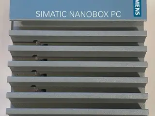 Siemens SIMATIC IPC227E Nanobox PC – /