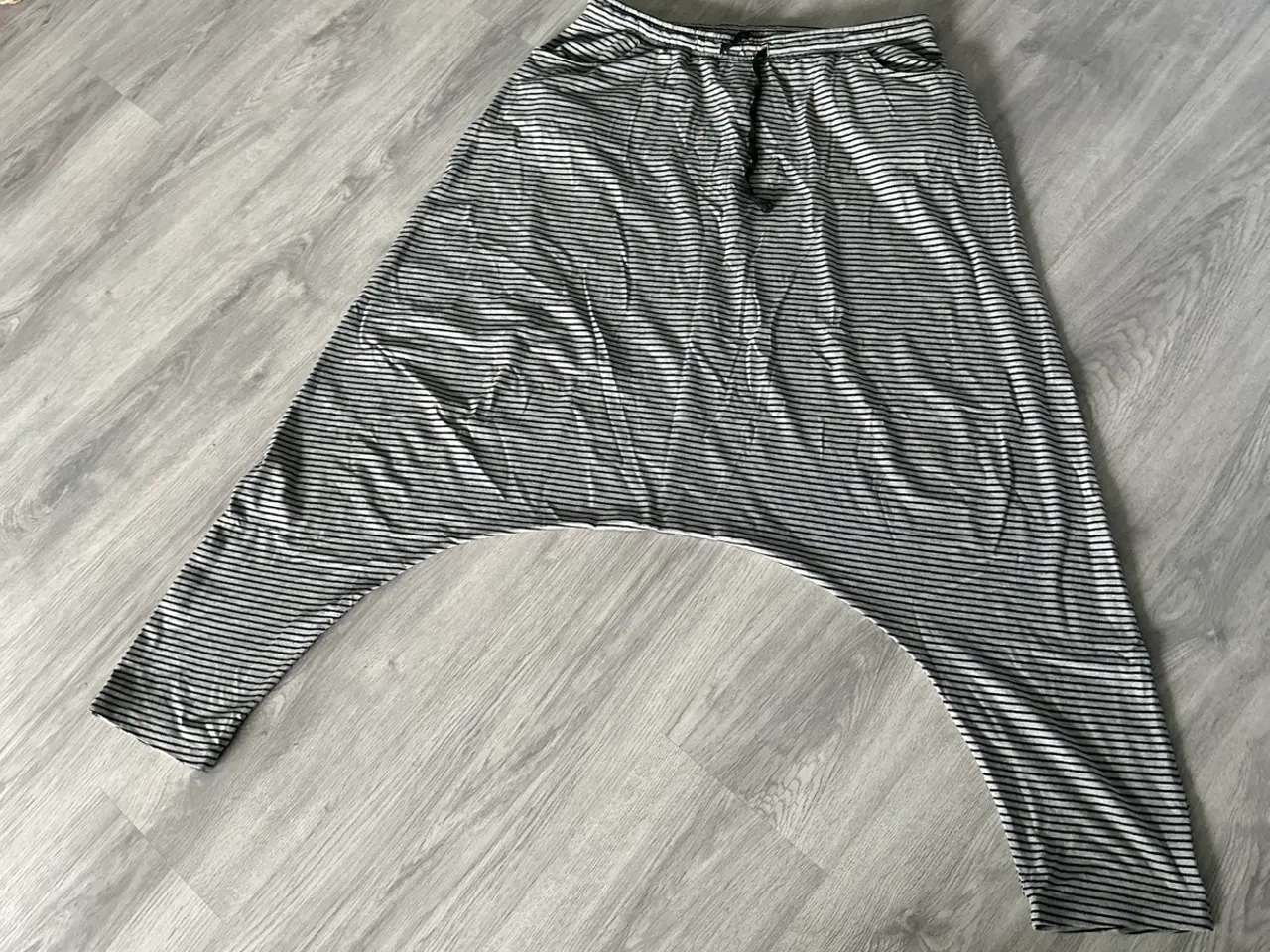 Billede 1 - Comfy Copenhagen Alive Harems Bukser
