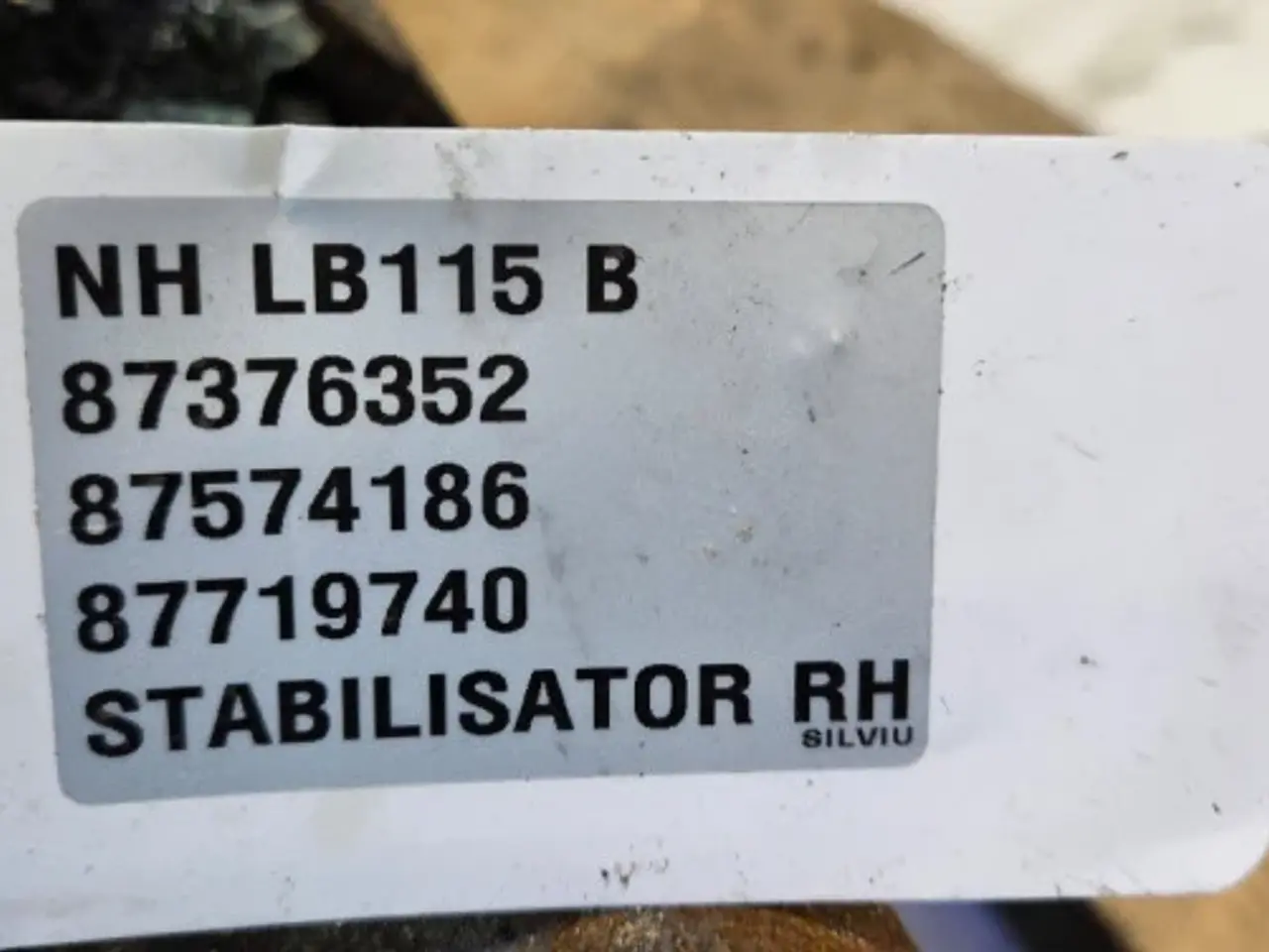 Billede 18 - New Holland LB115B Støtteben R. 87376352