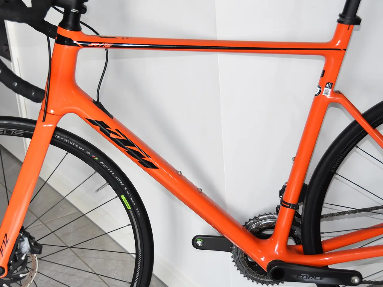 Billede 2 - carbon racercykel med elektronisk gear