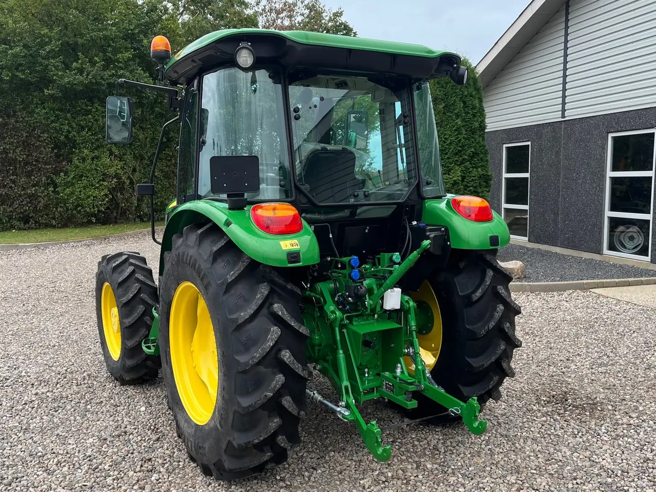 Billede 12 - John Deere 5075E Med aircondition og vendegear