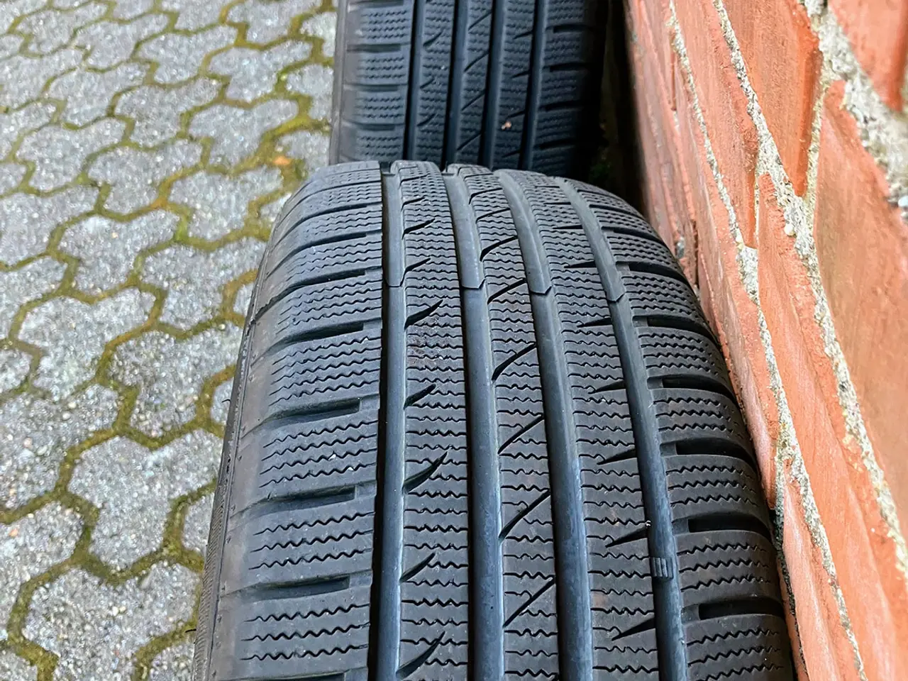 Billede 2 - 195/65 R15 vinterdæk (M+S og snefnugsymbol)