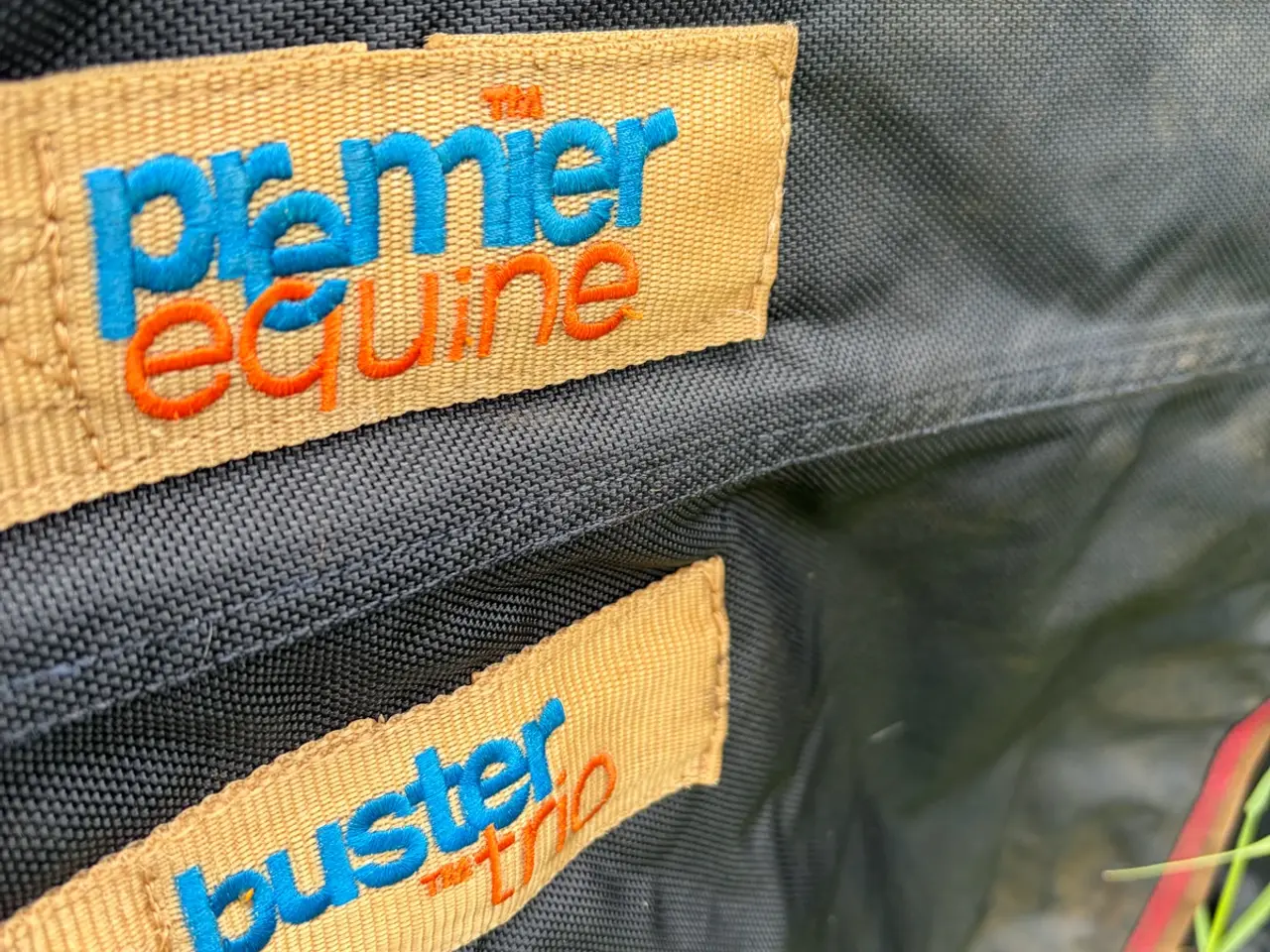 Billede 4 - Kvalitets dækken 100g str hest premier equine bust