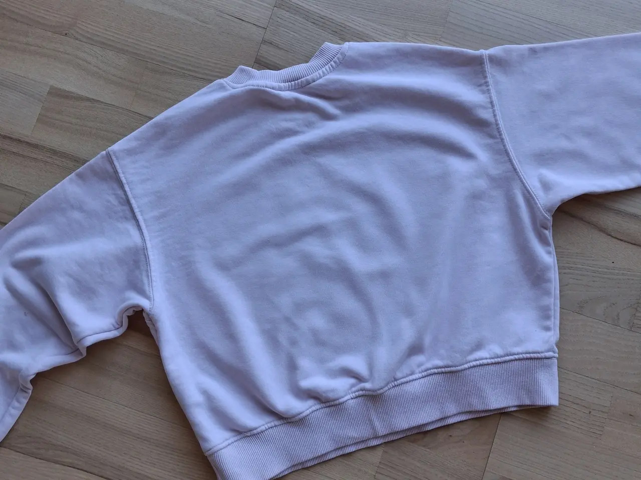 Billede 5 - H&M sweatshirt m. Stitch, str. 146/152