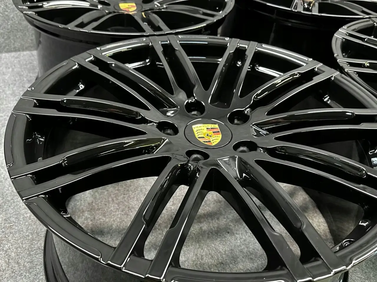 Billede 1 - ALUFÆLGE PORSCHE CAYENNE E3 7P5 21"