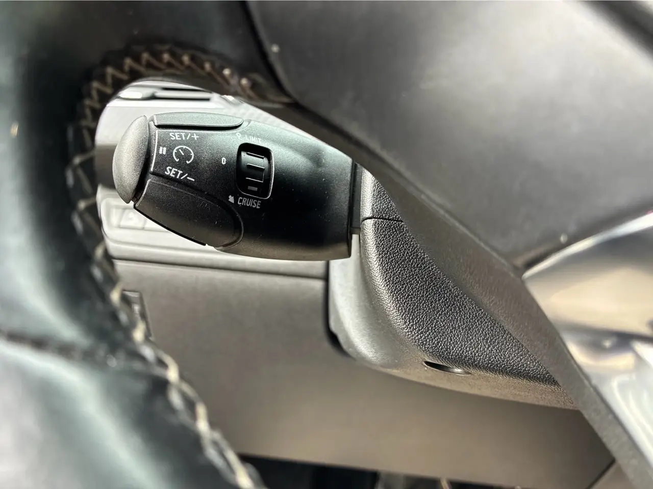 Billede 17 - Peugeot 2008 1,5 BlueHDi 100 Allure Sky