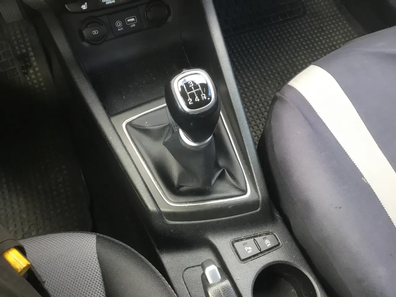 Billede 16 - Hyundai i 20 1.2 1.ejer træk alufælge aircon mm 