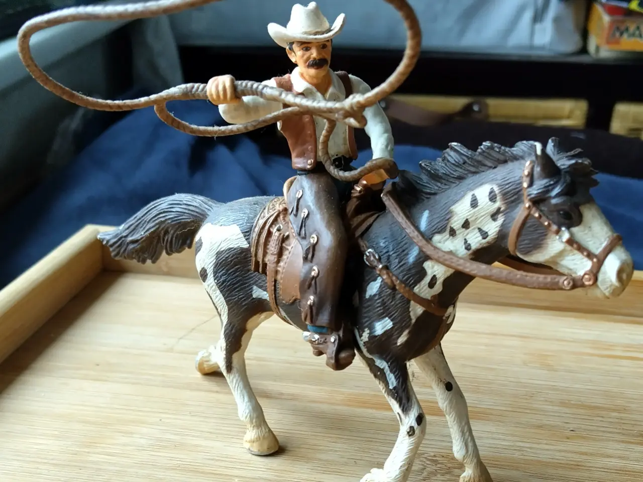 Billede 1 - Schleich Hest og rytter