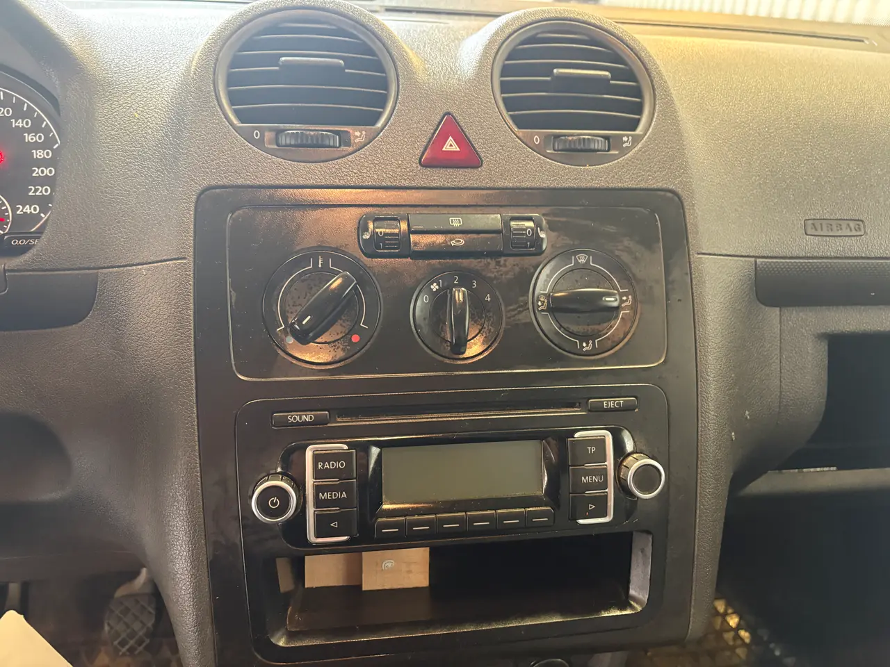 Billede 14 - MOMSFRI VW Caddy 1,2i BENZIN