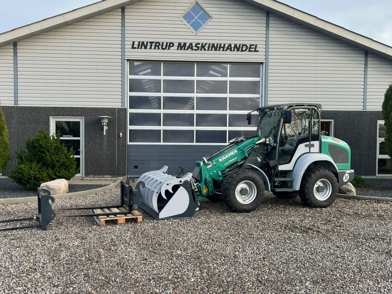 Billede 1 - Kramer KL25.5T TILBUD med redskabspakke, teleskoparm, så den har stor rækkevidde og fleksibilitet