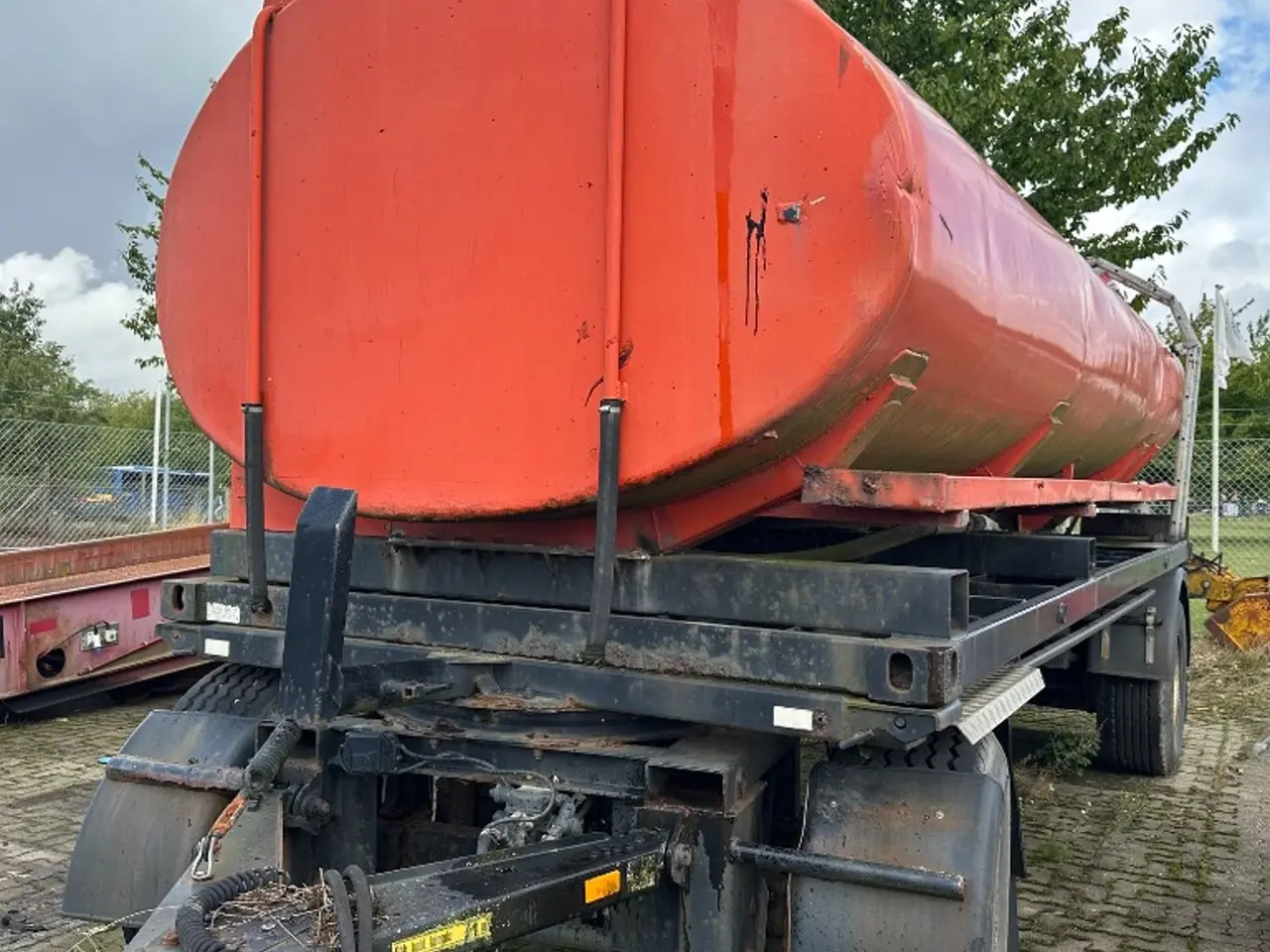 Billede 3 - Varig Tank anhænger