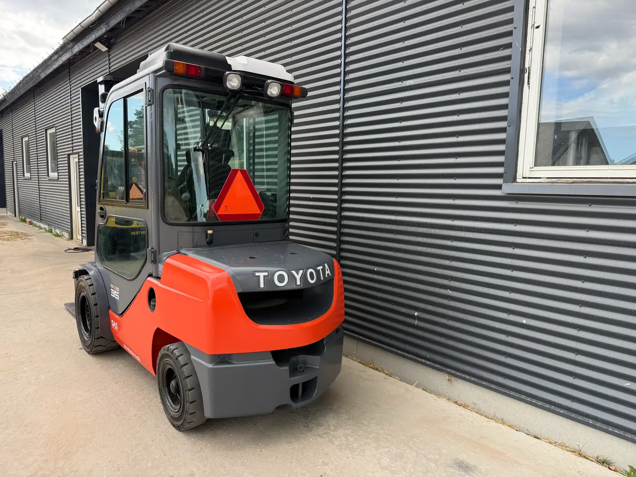 Billede 2 - TOYOTA GAFFELTRUCK, SIDESKIFT, GAFFELFLYT✅