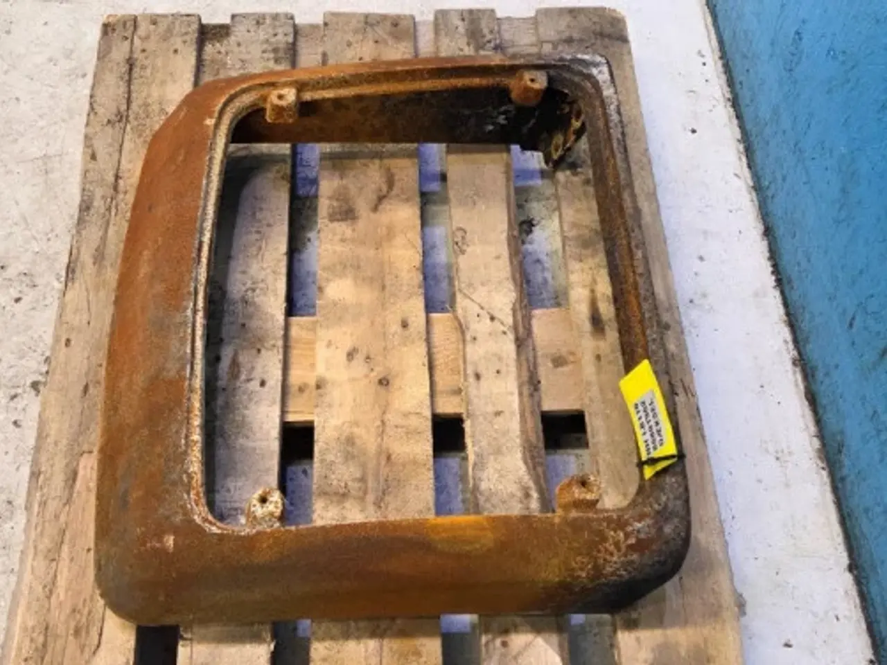 Billede 5 - New Holland LB110 Dæksel 85801362