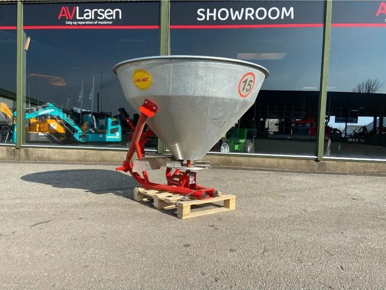 Billede 1 - Salt- og Gødningsspreder 650kg