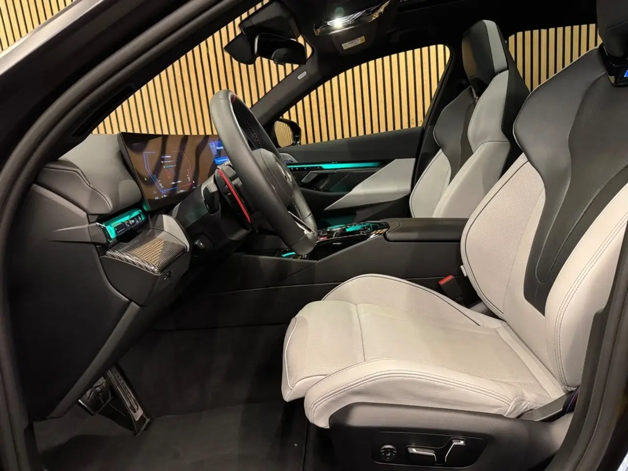 Billede 4 - BMW M5 4,4 Touring xDrive aut.