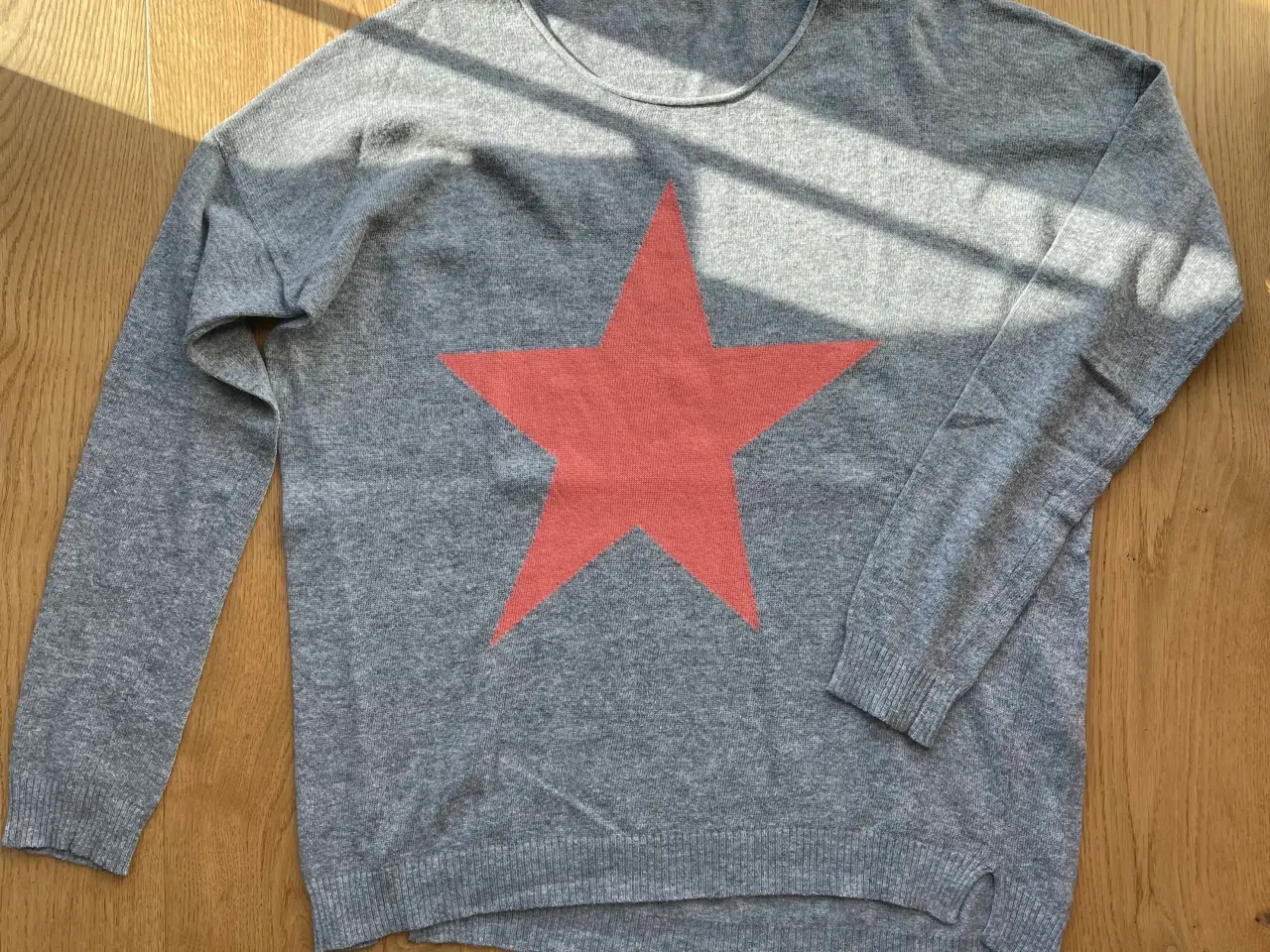 Billede 1 - Saint Tropez strikbluse