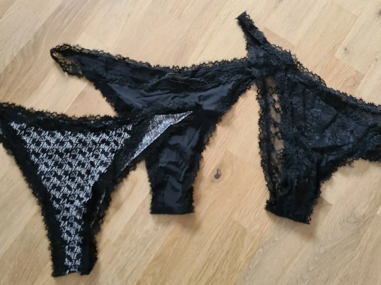 Billede 1 - NYE g-strengs trusser. Thong