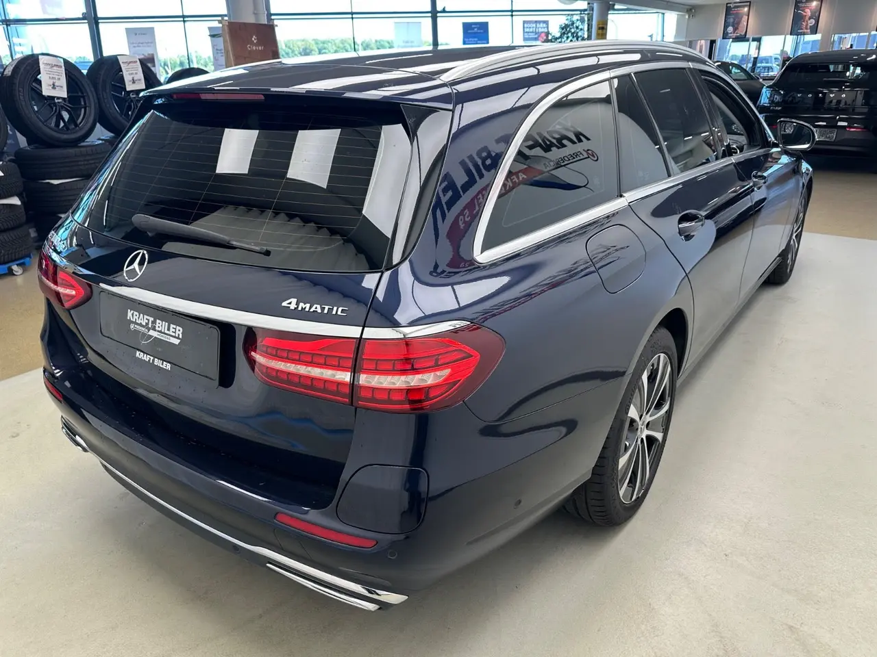Billede 5 - Mercedes E300 de 2,0 stc. aut. 4Matic