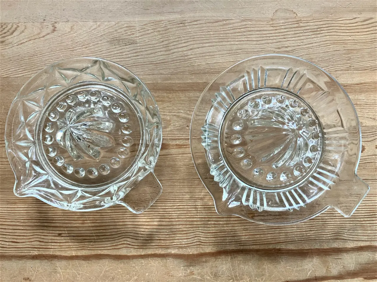Billede 10 - Retro køkkengrej, bollesprøjte, citronpresser m.m.