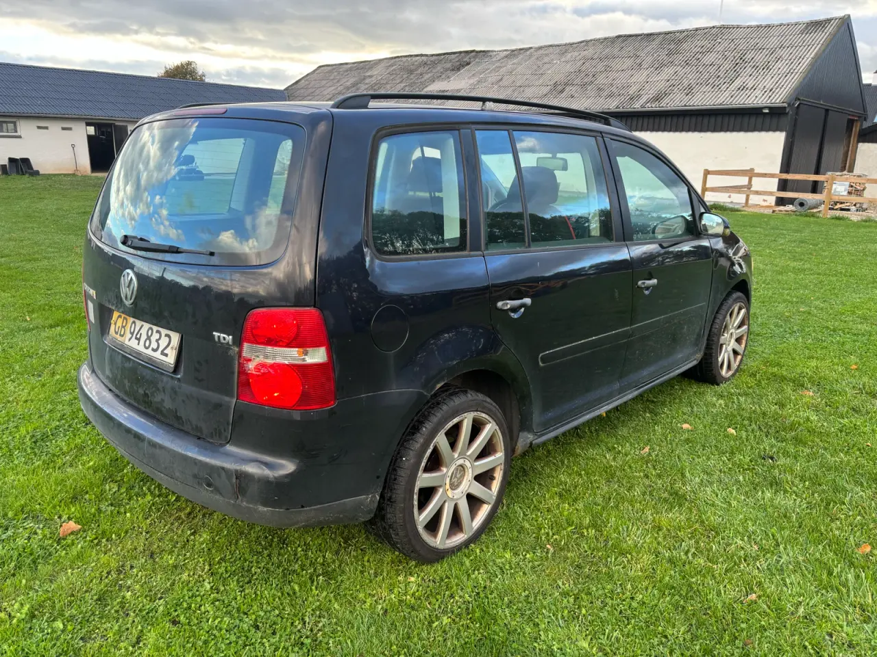 Billede 6 - Vw Touran 1,9tdi nysynet m/træk