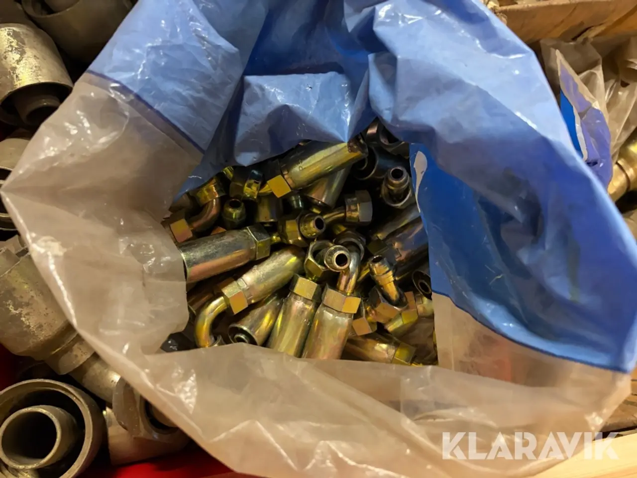 Billede 4 - Lot - indstik one piece og filterhuse - 1 palle