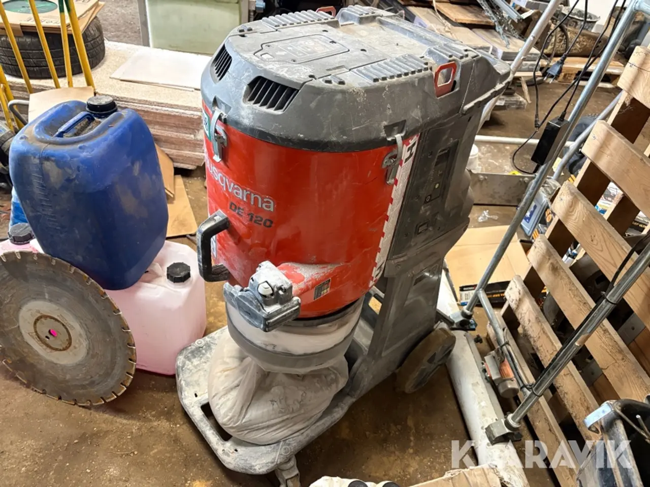 Billede 1 - Støvsuger Husqvarna DE 120