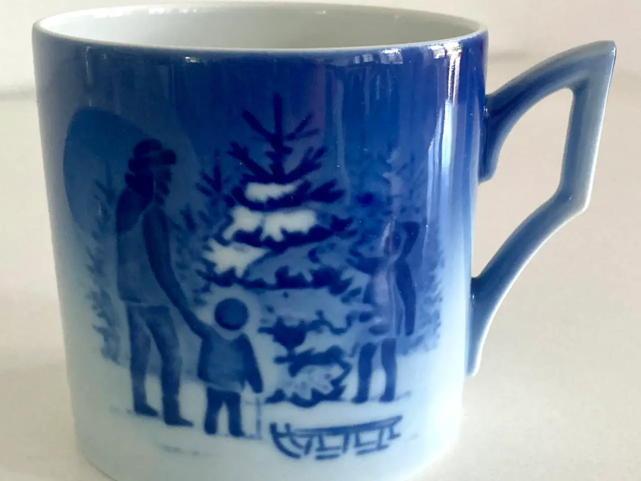 Billede 2 - Royal Copenhagen Julekop 1979