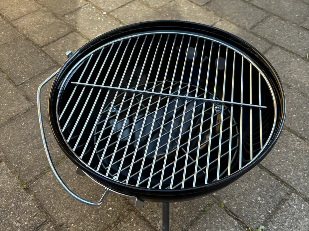 Billede 4 - Rigtig pæn Weber transportabel. ubrugt