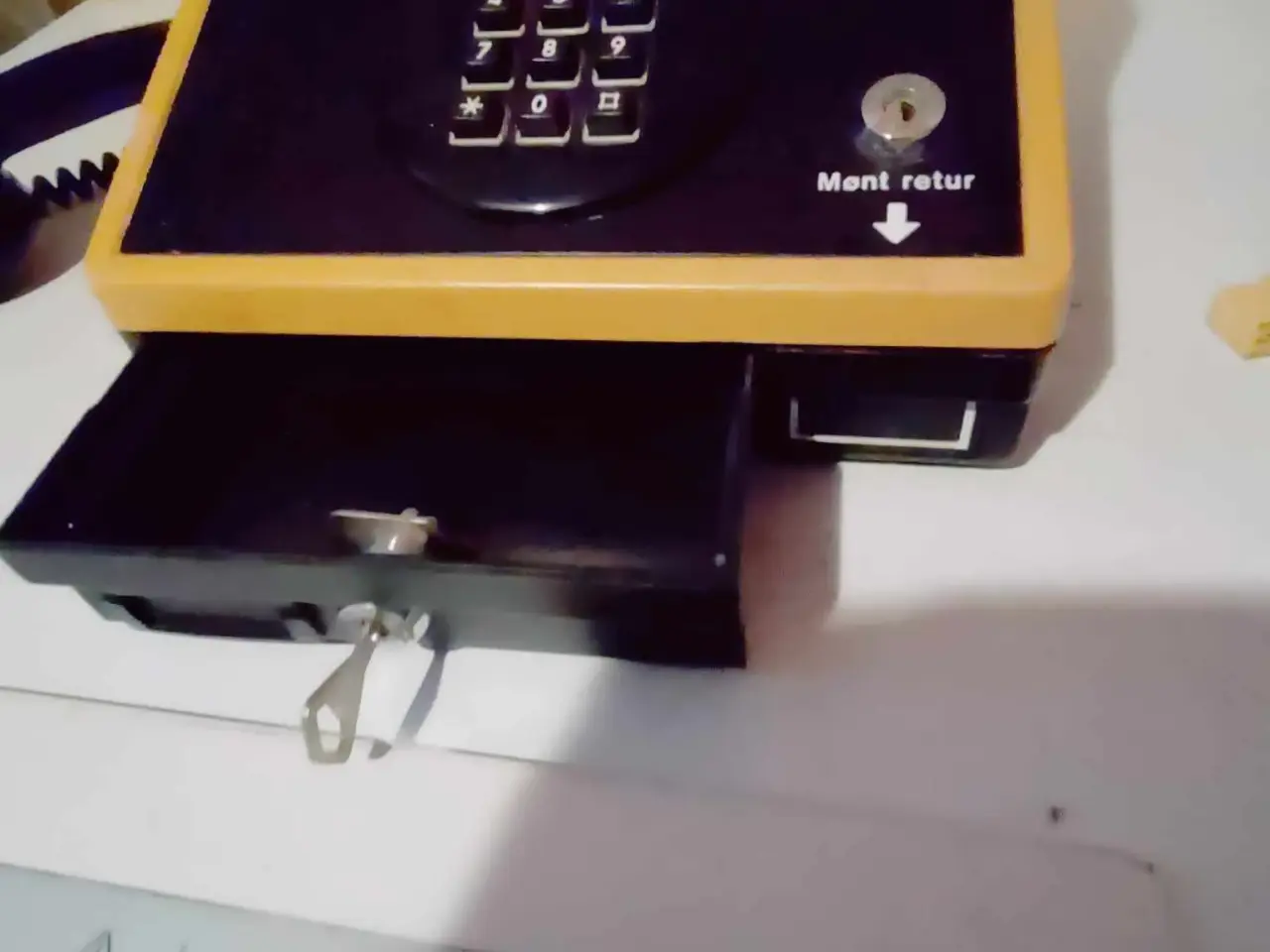 Billede 2 - super fed mønt telefon