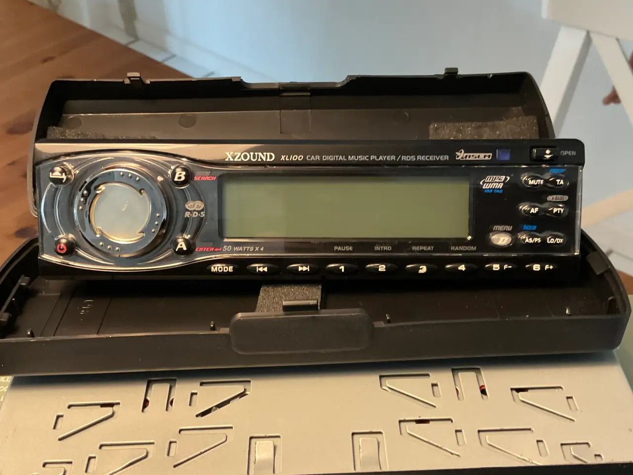 Billede 2 - BILRADIO 