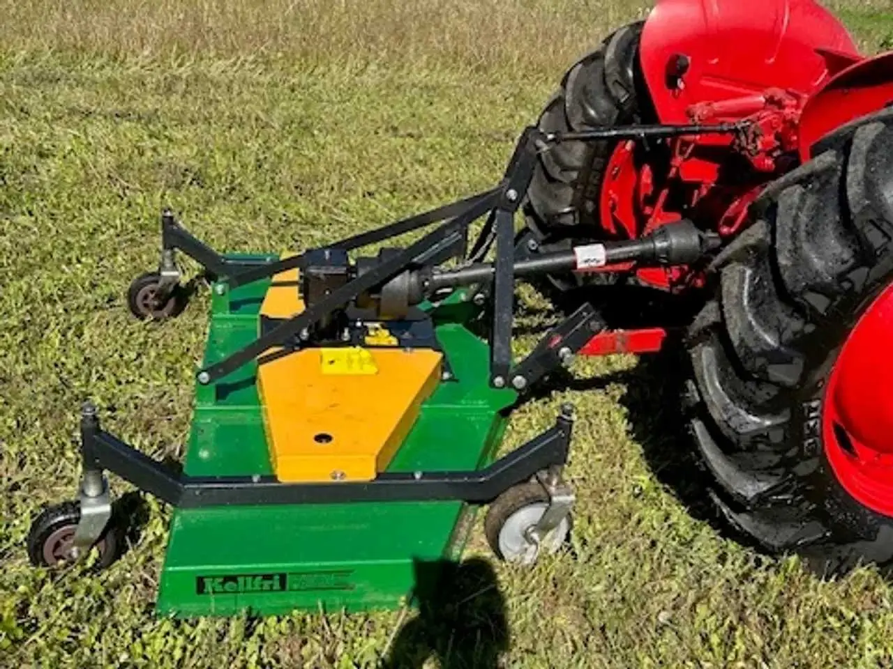 Billede 5 - Købes BILLIG Traktor m frontlæsser klipper Kørekla