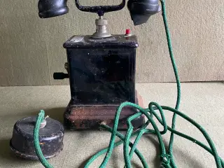 Antik telefon