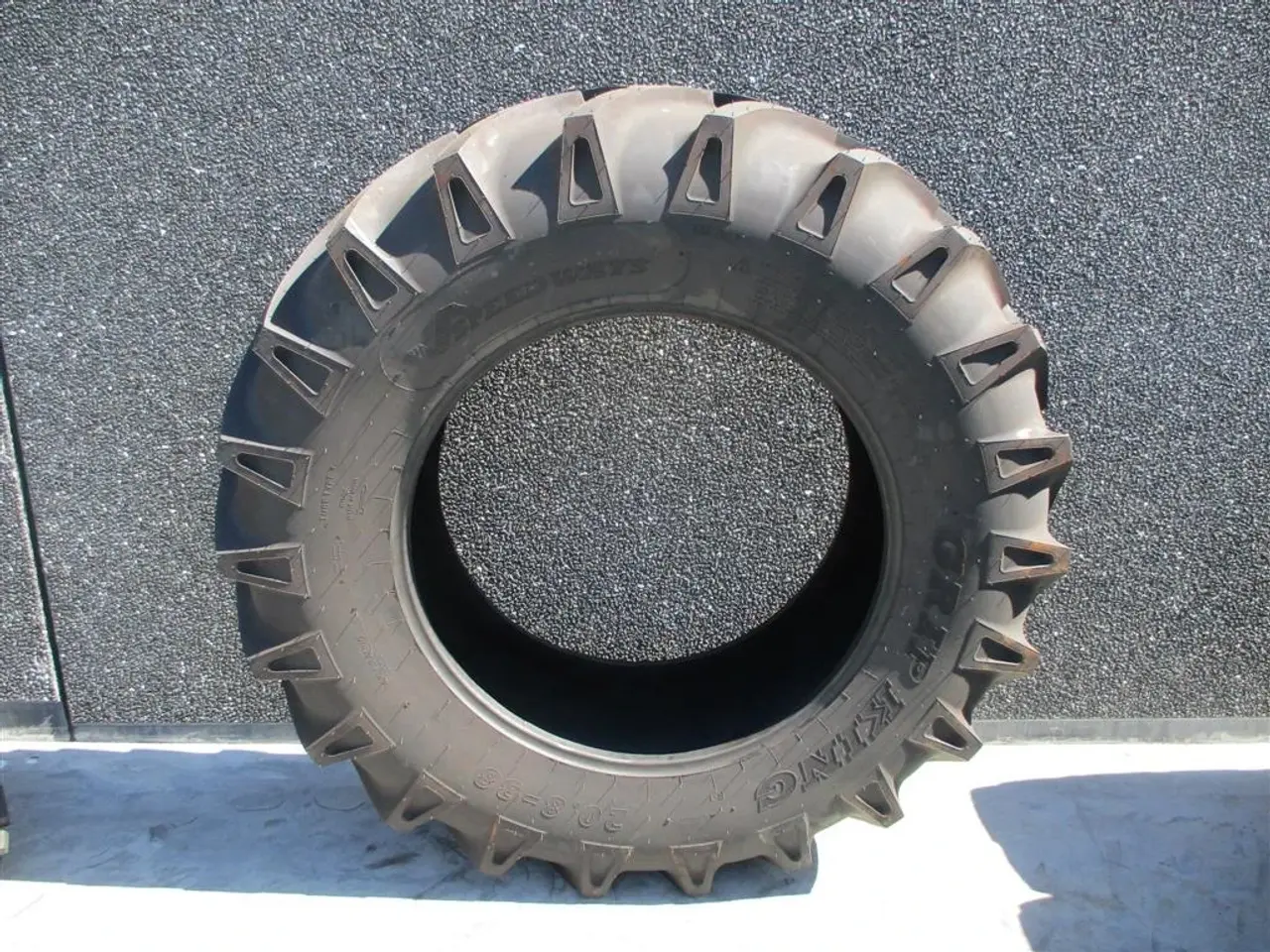 Billede 2 - Speedways 20.8-38 14PR TT NYE DÆK TIL TRAKTOR