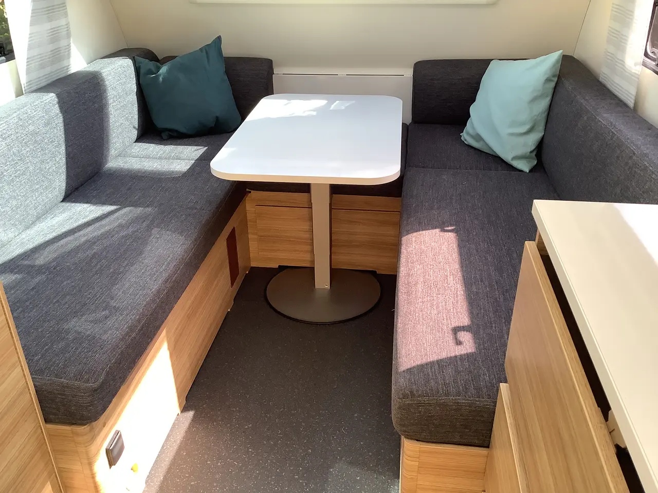 Billede 7 - ADRIA ACTION 391 LH med mover mv.