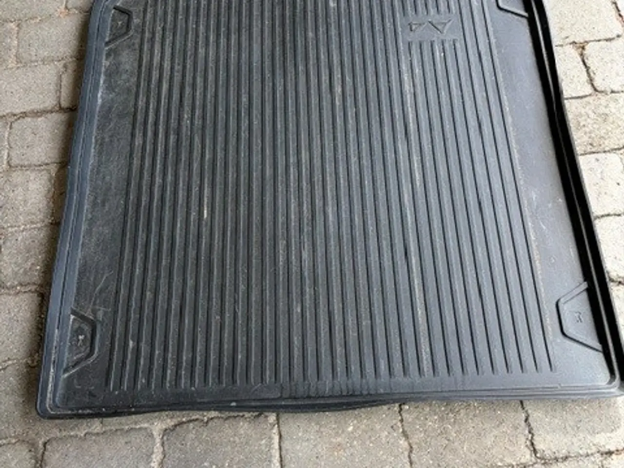 Billede 6 - Vinterdæk på originale Audi A4 fælge