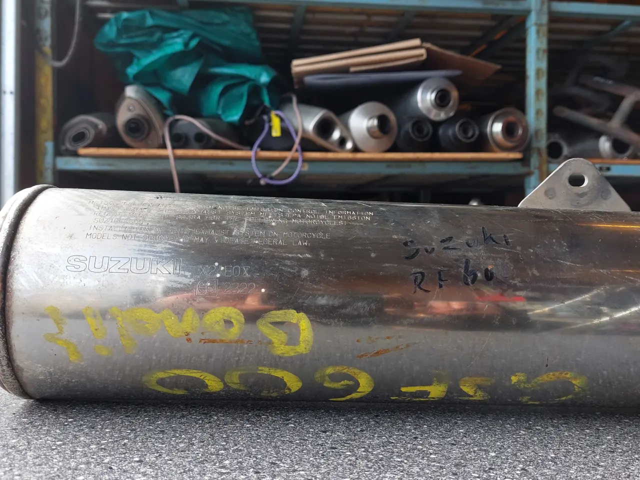 Billede 2 - Suzuki Rf600 udstødning