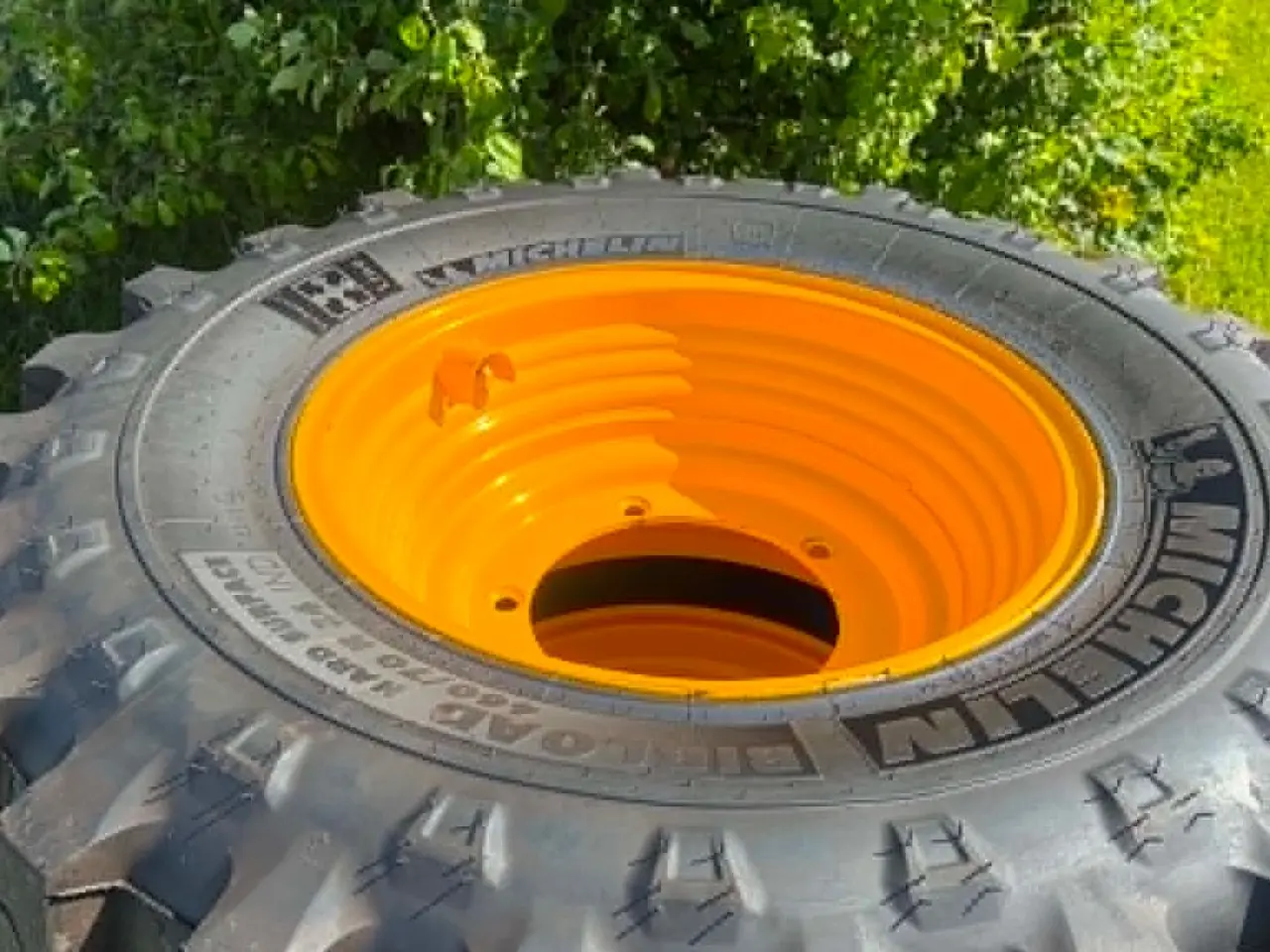 Billede 4 - JCB Komplette Hjul 460/70-24
