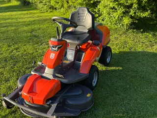 Husqvarna 318X frontrider