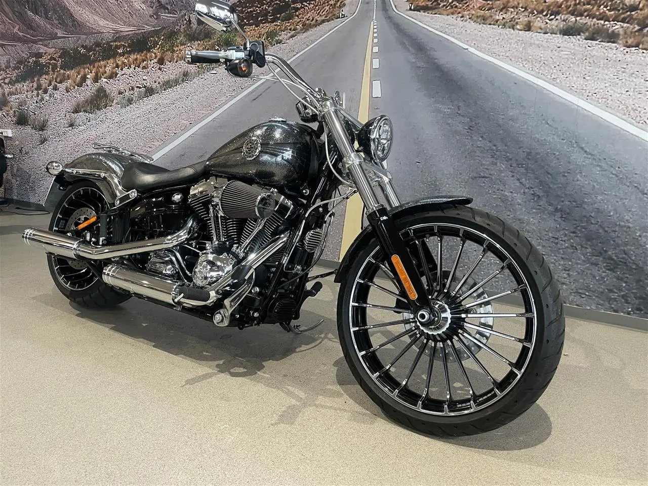 Billede 2 - Harley-Davidson FXSB Softail Breakout 103"