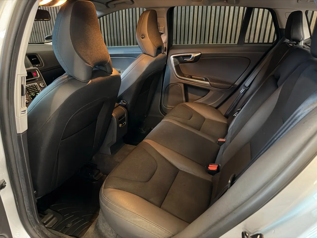 Billede 10 - Volvo V60 2,0 D3 136 Momentum