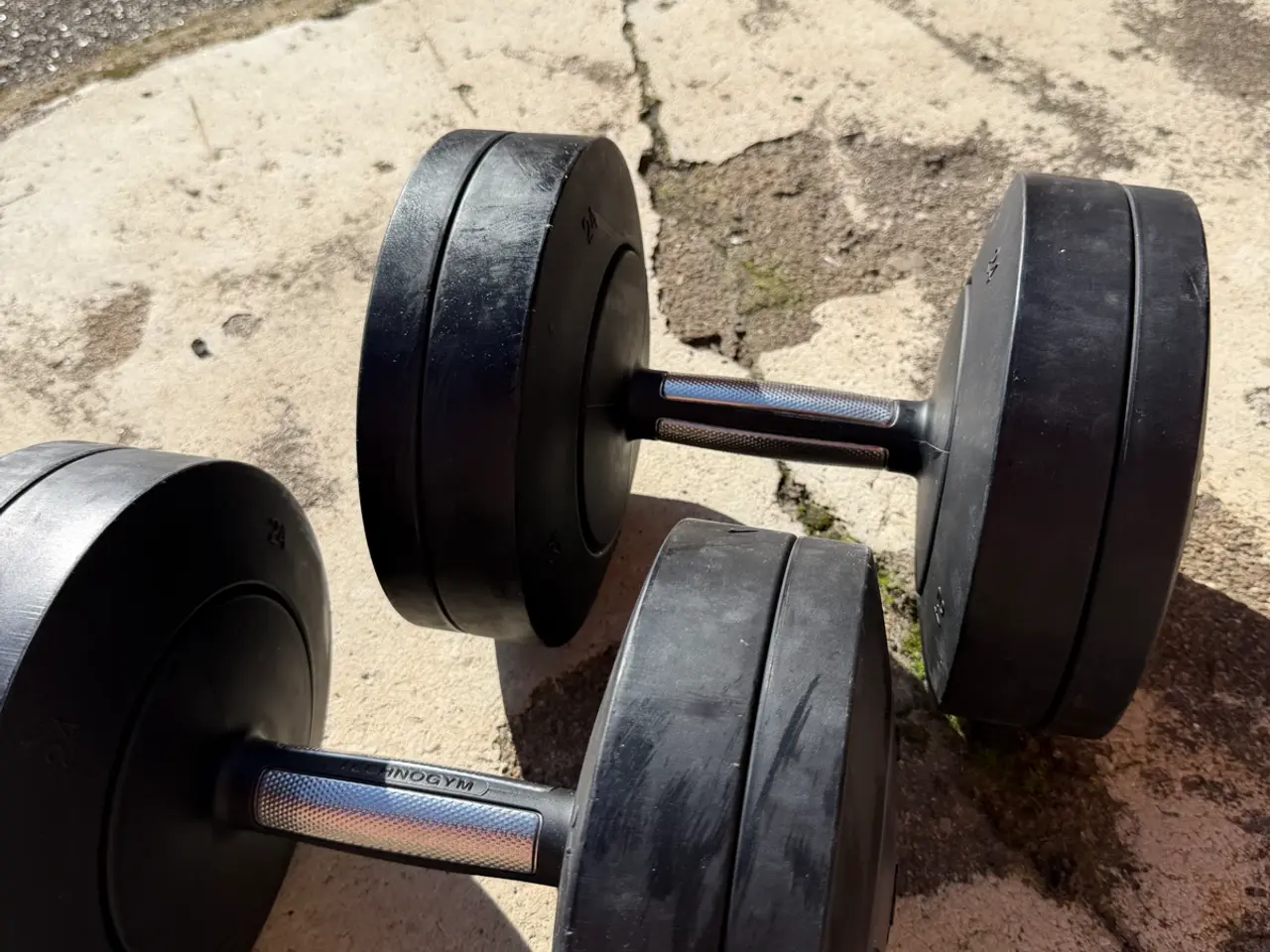 Billede 3 - Technogym Urethane håndvægte (2 x 34 kg.)