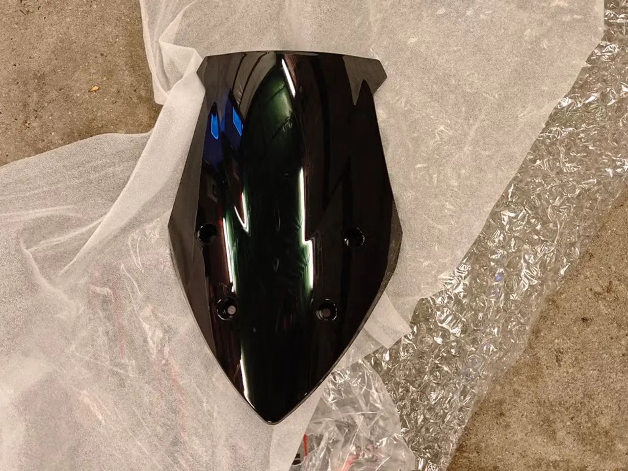 Billede 5 - Sort double-bubble vindskærm til Suzuki GSX-S1000F