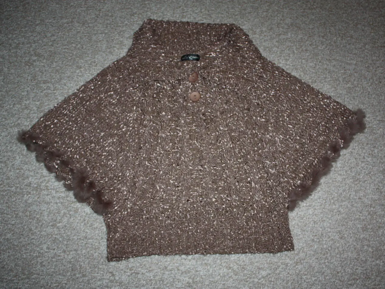 Billede 3 - Pinfelanna bluse str.M med pels 65% acryl 35% wool