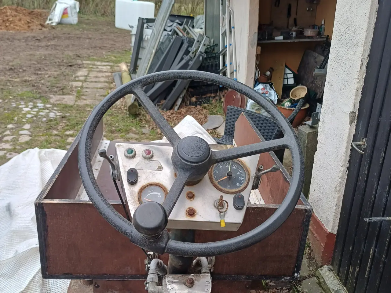 Billede 6 - Have traktor /stald fodermaskine.        