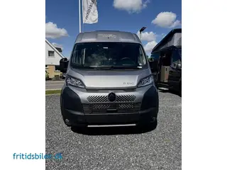 2026 - RoadCar R 640 Helt ny Roadcar 640 med opdateret skabe og med langs gående senge med masser af plads