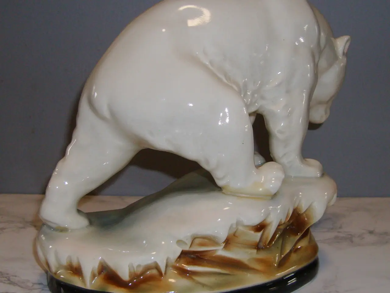 Billede 5 - Stor isbjørn af porcelæn